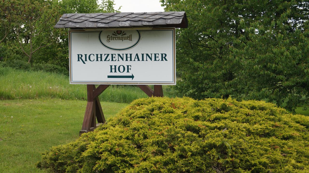 Richzenhainer-Hof Waldheim ภายนอก รูปภาพ